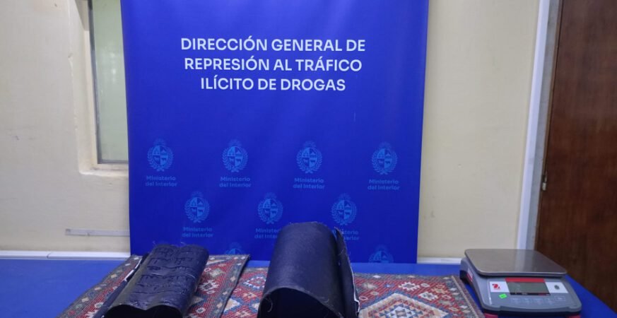 cocaina en encomienda uruguay