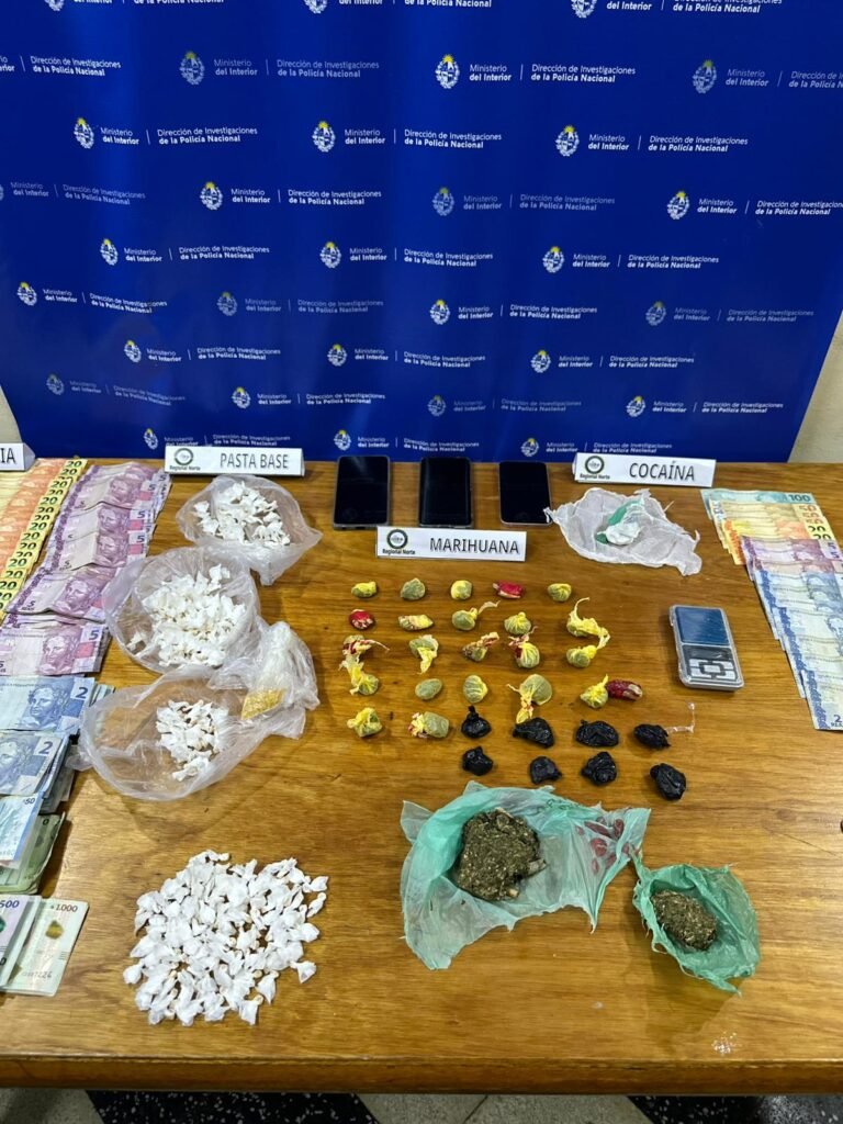 Allanamientos antidrogas en Rivera droga durante varios procedimientos.